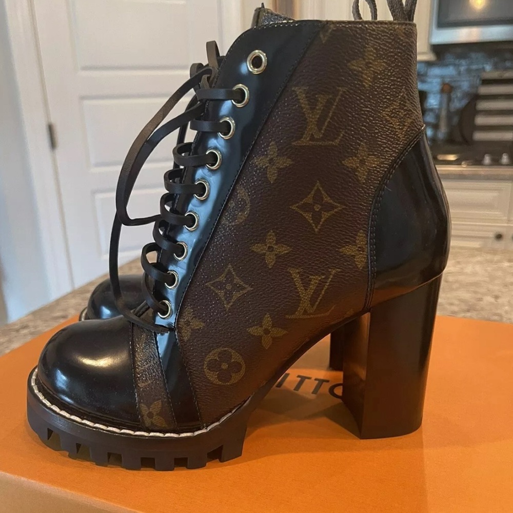 Louis Vuitton star trail ankle boots Size 38 (Never Worn) Comes W/ Receipt/box.